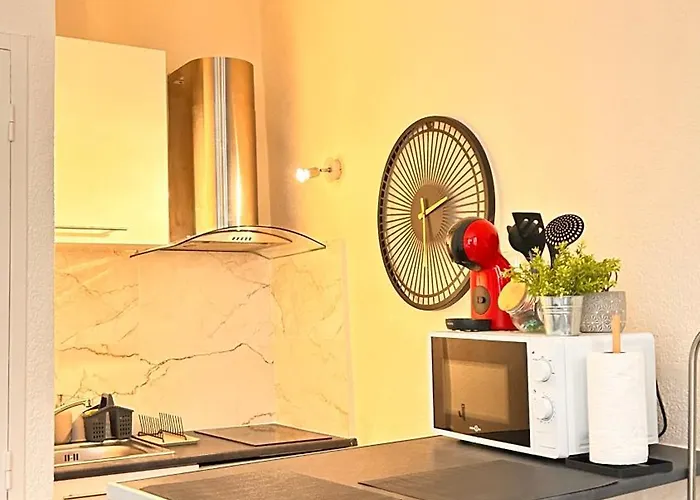 L'abri Douillet Apartment *